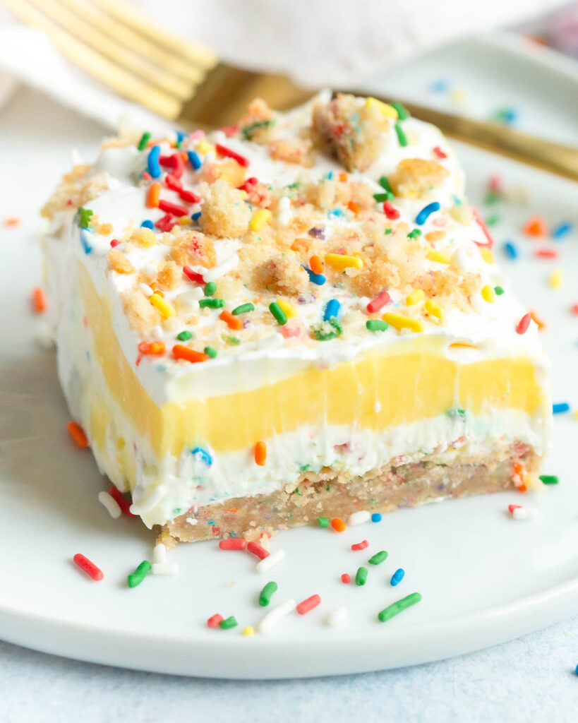 How To Make This Yummy Cake ?