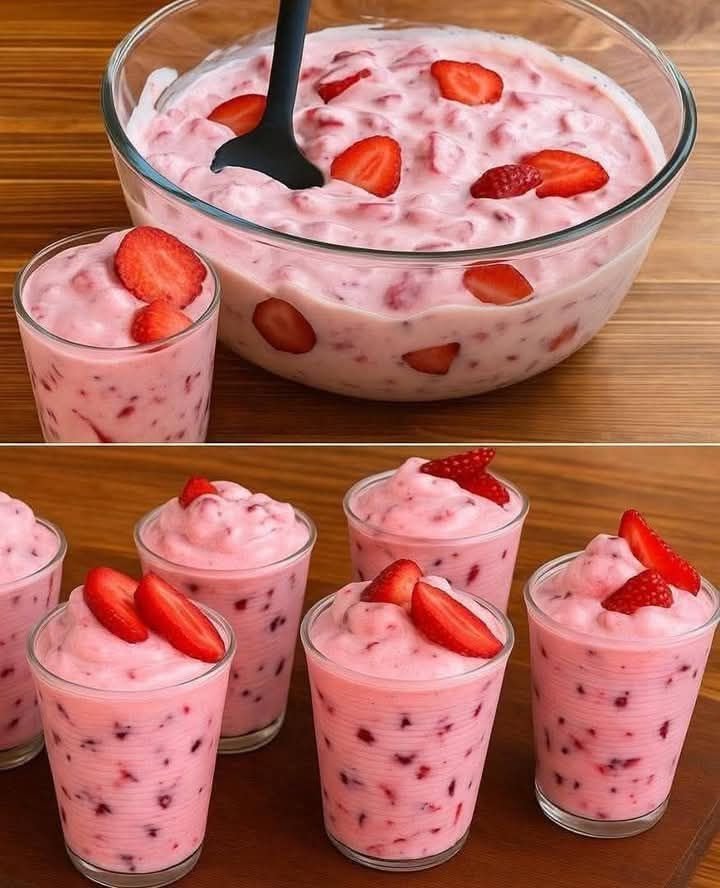 2-Minute Strawberry Yogurt Dessert