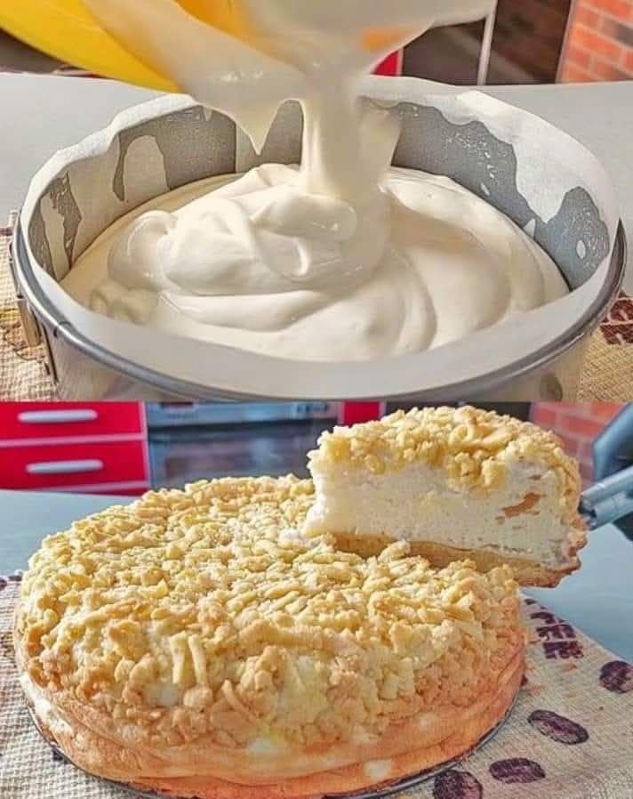 Cream cake with crunchy crumb topping