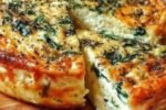 Cottage Cheese & Spinach Crustless Quiche
