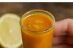 DIY Turmeric Shots That Fight Inflammation, Flush Parasites, andLeave Your Gut Feeling Brand New